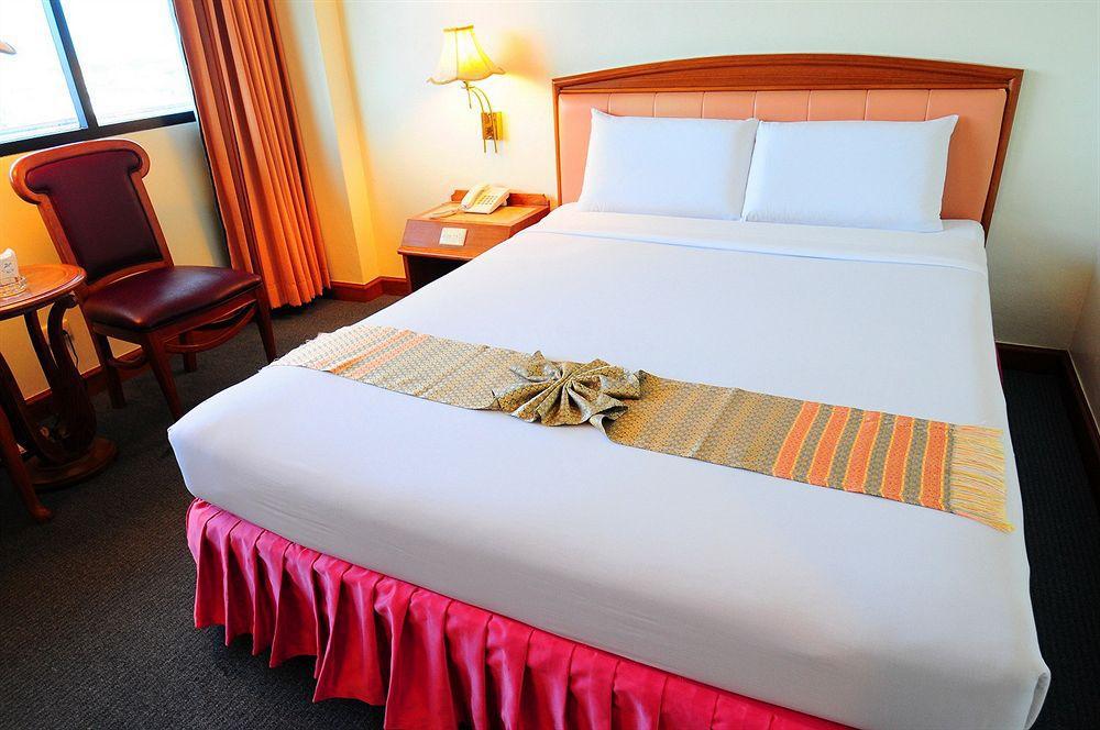 V.L. Hatyai Hotel Hat Yai Exterior foto
